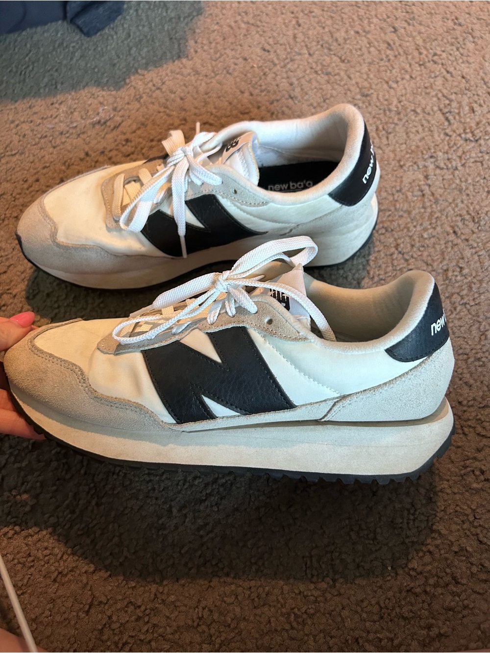 New Balance women size 10